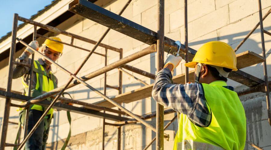 Professional residential roofers in Barberton, OH